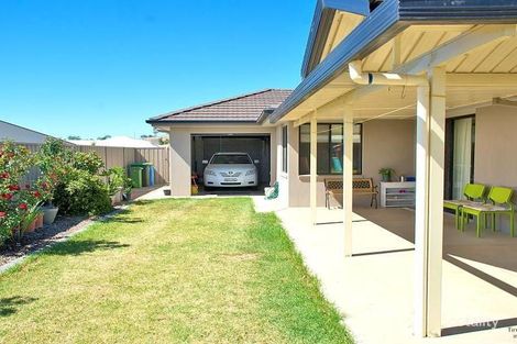 Property photo of 14 Mima Street Glenfield Park NSW 2650