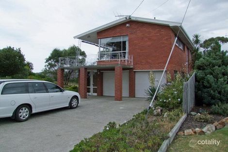 2 Eumatalla St, Lauderdale, TAS 7021