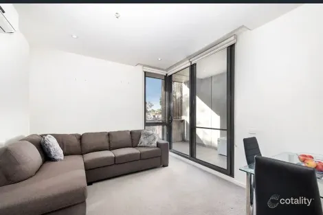 Property photo of 106/2 Queen Street Blackburn VIC 3130