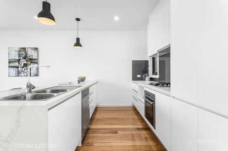 Property photo of 41 Paringa Road Altona North VIC 3025