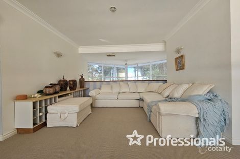 Property photo of 15 Trinity Rise College Grove WA 6230