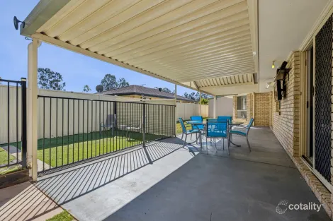 13 CAMEO CT, BRAY PARK, QLD 4500