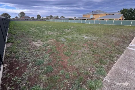 6 Parkleigh Dr, Kurunjang, VIC 3337