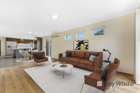 Property photo of 16 McClenaghan Place Pakenham VIC 3810