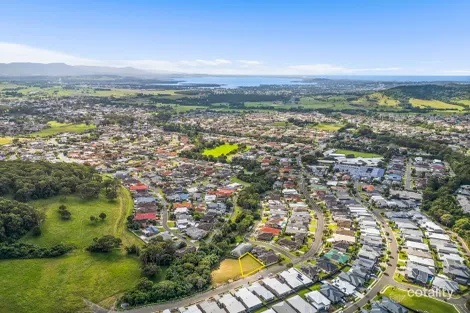 62 Ashburton Dr, Albion Park, NSW 2527