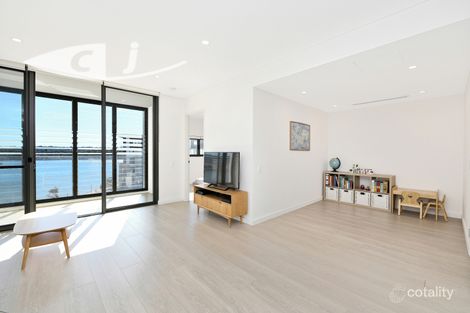 Property photo of 803/7 Gauthorpe Street Rhodes NSW 2138