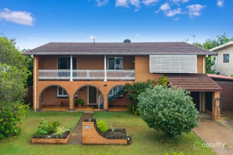 24 Wonga St, Scarness, QLD 4655
