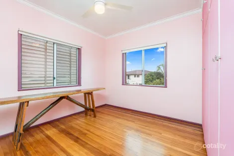 Property photo of 24 Wonga Street Scarness QLD 4655