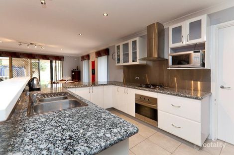 Property photo of 16 Westerly Crescent Heathridge WA 6027