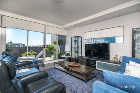 Property photo of 602/14 Honeysuckle Drive Newcastle NSW 2300