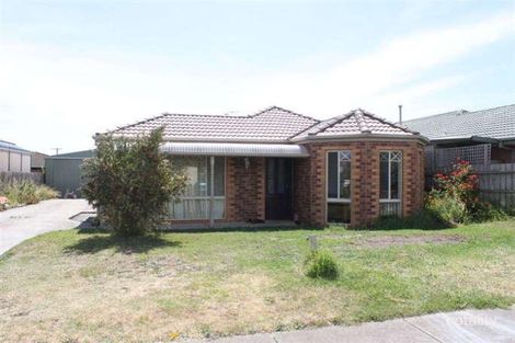 9 Woodvale Dr, Carrum Downs, VIC 3201
