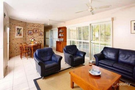 Property photo of 10 Dornie Place Fig Tree Pocket QLD 4069