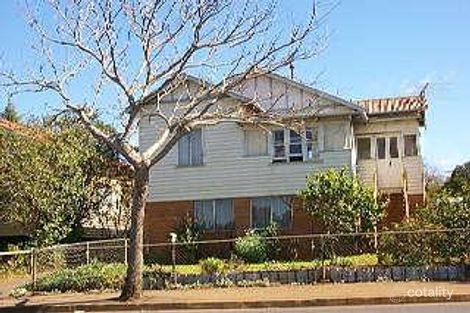 83 West St, Newtown, QLD 4350