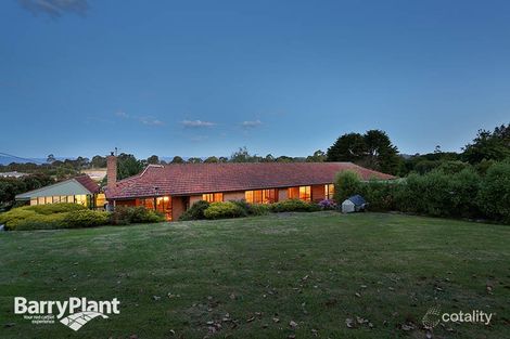 Property photo of 4 Cherry Hill Way Chirnside Park VIC 3116