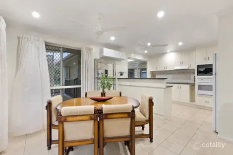 Property photo of 2 Pandanus Street Beaconsfield QLD 4740