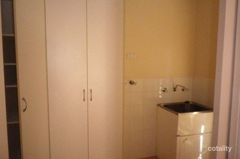 Property photo of 2/26 Calembeena Avenue Hughesdale VIC 3166