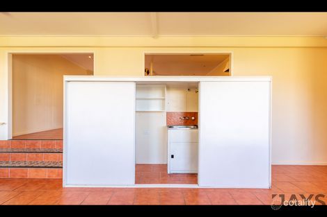 Property photo of 9 Moresby Street Soldiers Hill QLD 4825