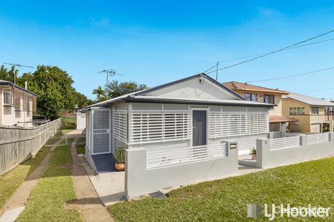 Property photo of 20 Carbethon Street Manly QLD 4179