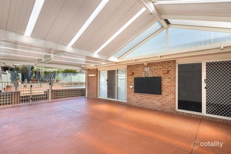 Property photo of 28 Barcoo Circuit Albion Park NSW 2527