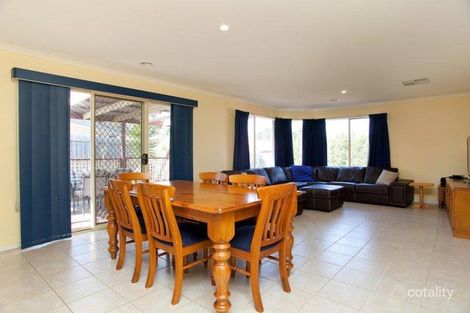 Property photo of 10 Eucalypt Court Riddells Creek VIC 3431