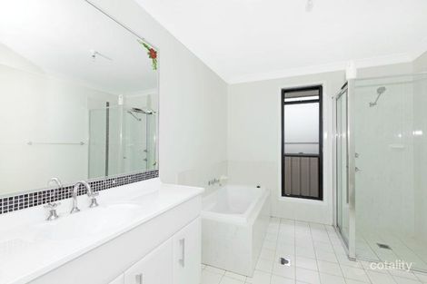 Property photo of 7 Devonshire Street Cameron Park NSW 2285