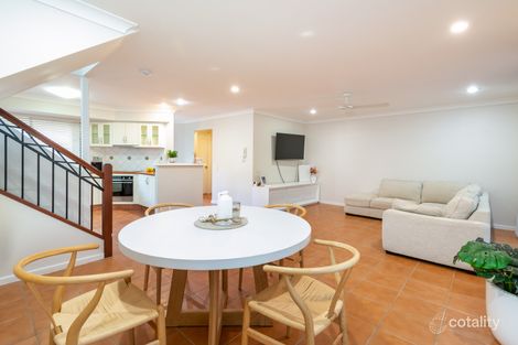 11/23 Santa Barbara Rd, Hope Island, QLD 4212