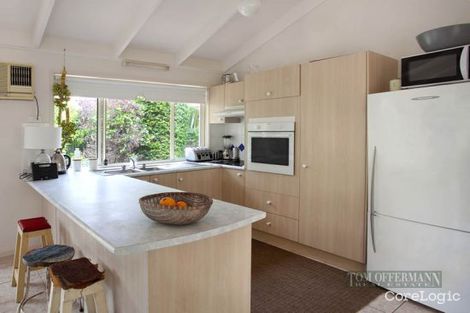 Property photo of 8 Moonbeam Crescent Castaways Beach QLD 4567