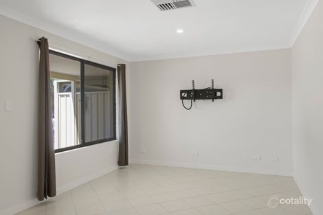 Property photo of 35 Viridian Drive Banksia Grove WA 6031