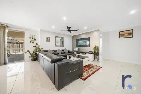 Property photo of 23 Moonstone Parkway Wellard WA 6170