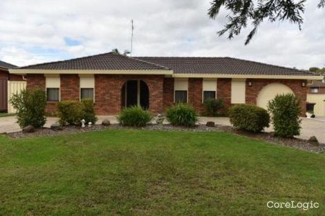 28 Merino Cct, St Clair, NSW 2759