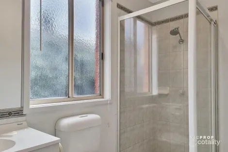 Property photo of 15 Beveridge Court Point Cook VIC 3030