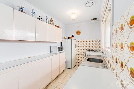 Property photo of 126 Longford Crescent Coolaroo VIC 3048