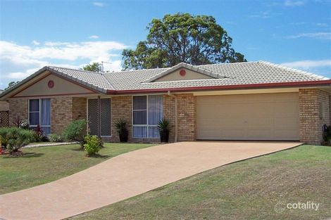 1 Investigators Pl, Yamba, NSW 2464