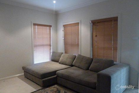 Property photo of 2/78 Robert Street Tenambit NSW 2323