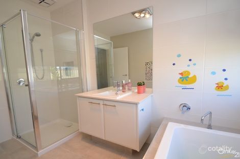 Property photo of 25 Skye Avenue Moama NSW 2731