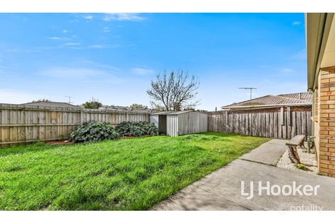 Property photo of 10 Daniel Court Pakenham VIC 3810