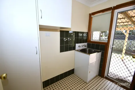 Property photo of 8A Murrayfield Drive Dubbo NSW 2830