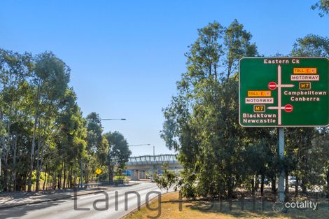 5 Monkton Ave, Middleton Grange, NSW 2171