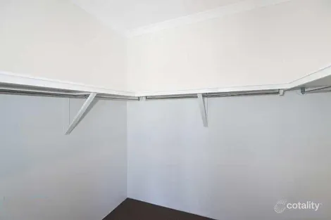 Property photo of 7 Bronzite Road Treeby WA 6164