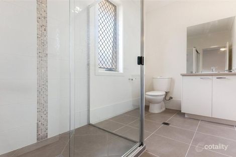 Property photo of 18 Dumaresq Street Pacific Pines QLD 4211