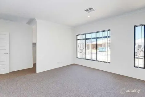 Property photo of 7 Bronzite Road Treeby WA 6164
