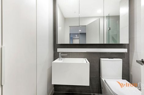 Property photo of 607/8 Pearl River Road Docklands VIC 3008