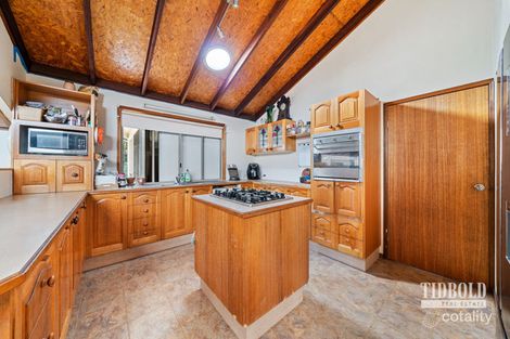 Property photo of 15 Intrepid Drive Victoria Point QLD 4165