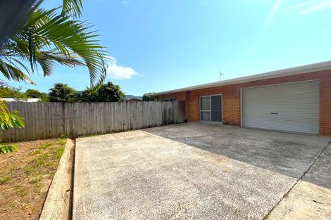 Property photo of 2/1 Deshon Street Whitfield QLD 4870