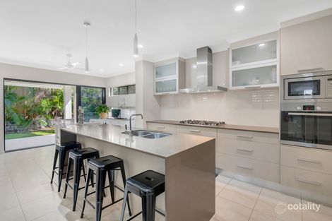 Property photo of 4 Seashell Crescent Trinity Beach QLD 4879