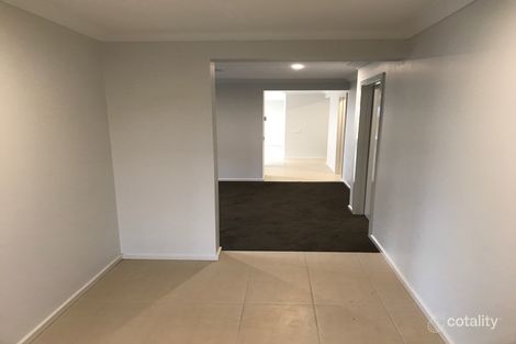 Property photo of 16 Corella Road Armstrong Creek VIC 3217