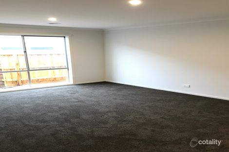 Property photo of 16 Corella Road Armstrong Creek VIC 3217
