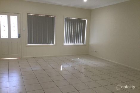 Property photo of 4 Figtree Place Casula NSW 2170