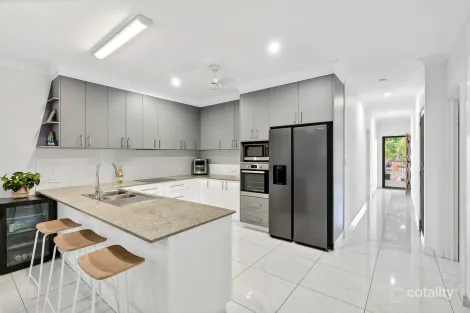 Property photo of 2/16 Grice Crescent Coolalinga NT 0839