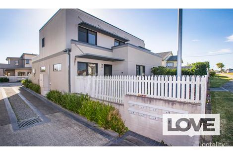 Property photo of 4/55-59 Griffiths Street Charlestown NSW 2290